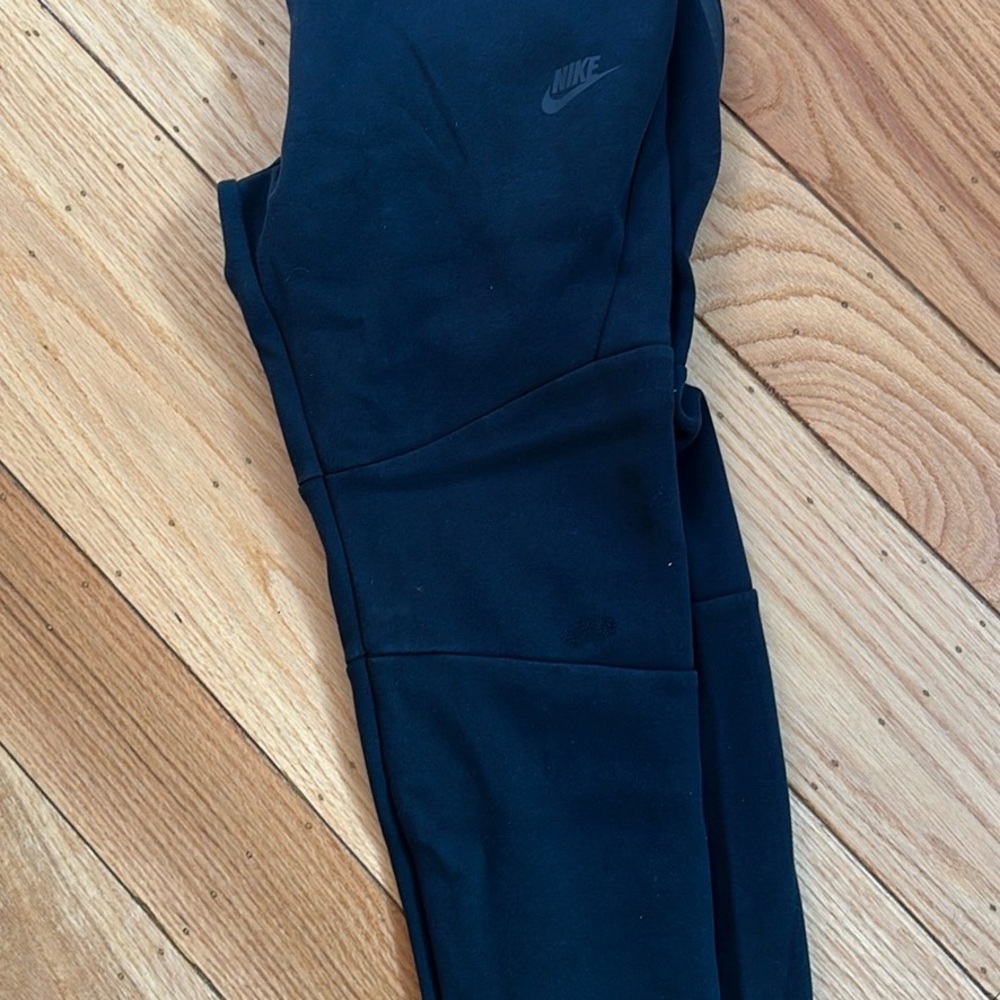 Nike Tech Black Athletic Joggers - Picture 7 of 8
